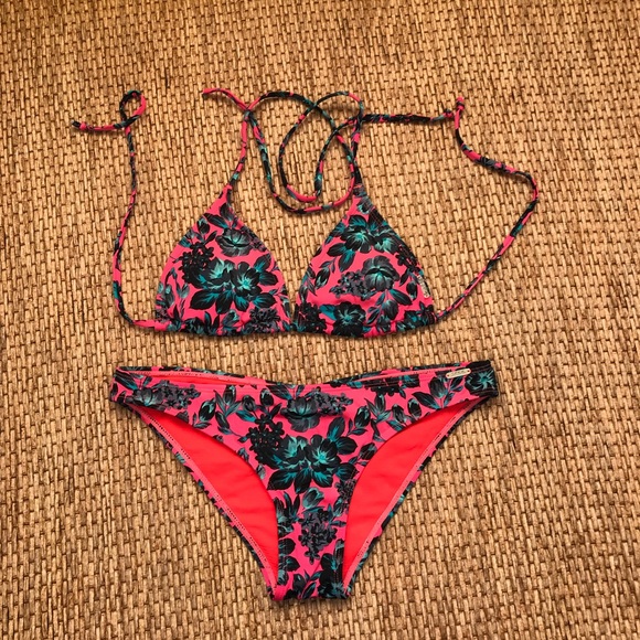 2Chillies Other - 2Chillies Swimsuit Floral Multicolor Size 10